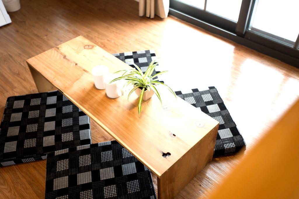 Artisan Hostel Toucheng Bagian luar foto